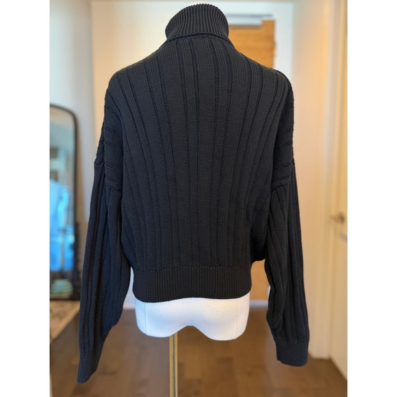 Brandy Melville Black Ribbed Turtleneck Cropped Sweater OS - Picture 5 of 7